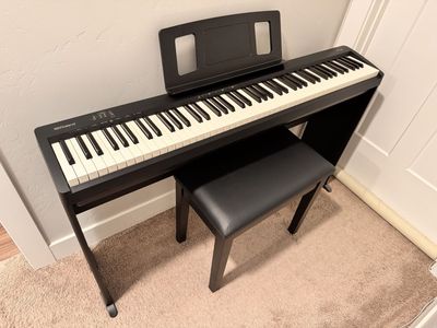 Roland FP-10 Digital Piano Bundle (Stand, Bench, Headphones & Manual) – Great Condition! Moving Sale