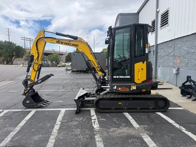 NEW HOLLAND E38 MINI EXCAVATOR