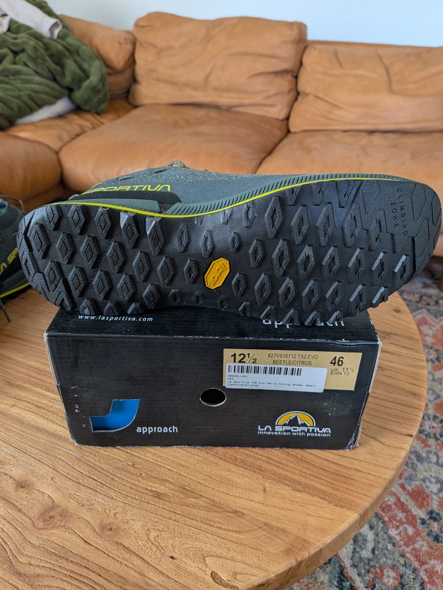 La Sportiva TX2 Evo Approach Shoes — Men's 12.5 | Brand New | Beetle/Citrus