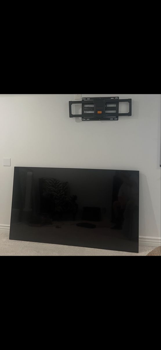70” SamsungFlat Screen TV with Wall Mount