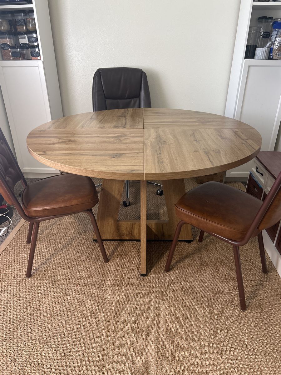 Fnova 47" Round Dining Table - Modern Farmhouse Woodtone Kitchen Table for 4 People