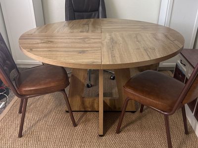 Fnova 47" Round Dining Table - Modern Farmhouse Woodtone Kitchen Table for 4 People