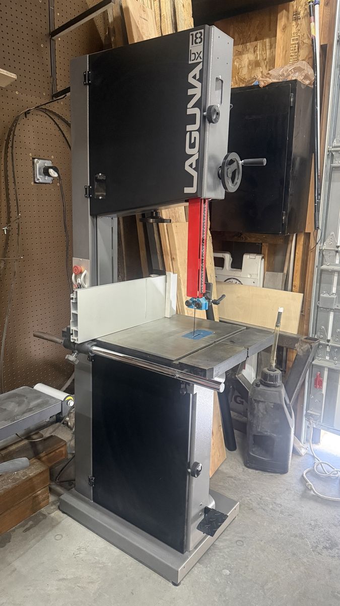 Main image 2