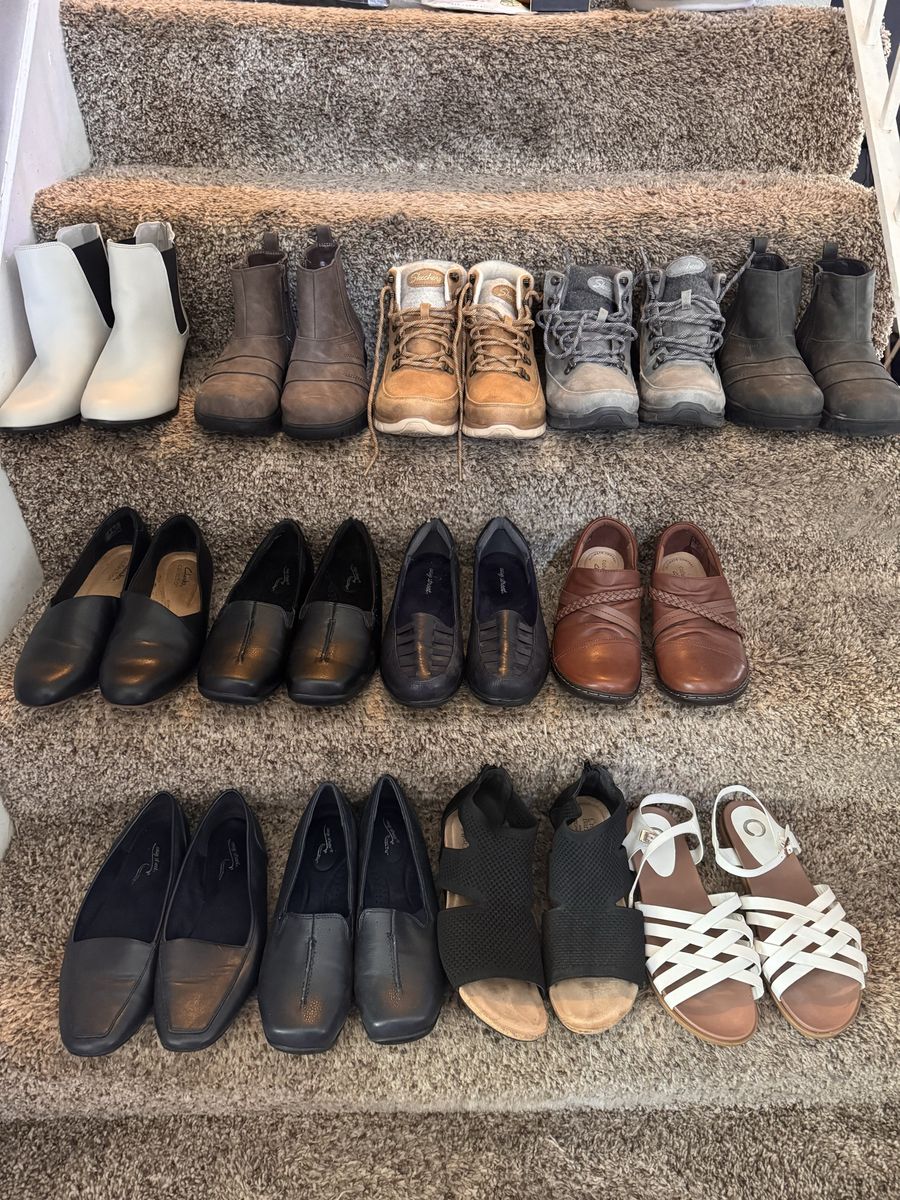 Women's Shoe Lot - 10 Pairs Various Brands (Skechers, Clarks, Easy Street)