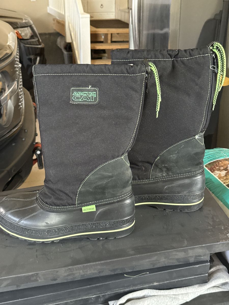 Arctic Cat Black & Lime Green Snowmobile Boots