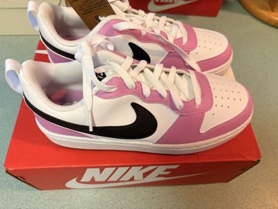 Nike Court Borough Low Younger Kids' Shoes White/Pink/Black Size 6Y NEW