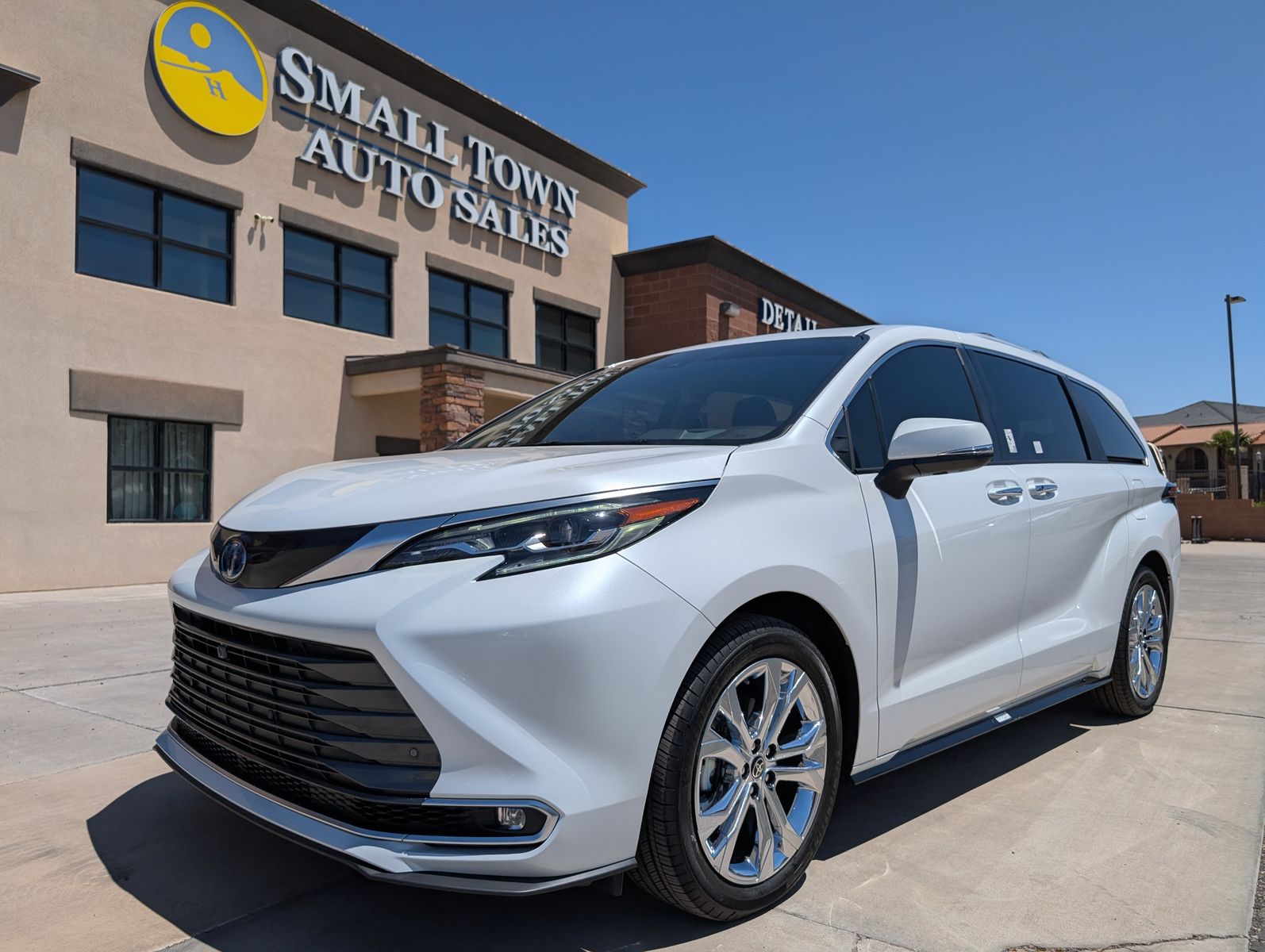 2024 Toyota Sienna Platinum 7-Passenger