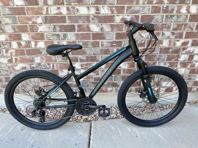 Kids 24” Schwinn Sidewinder Disk Mountain Bike
