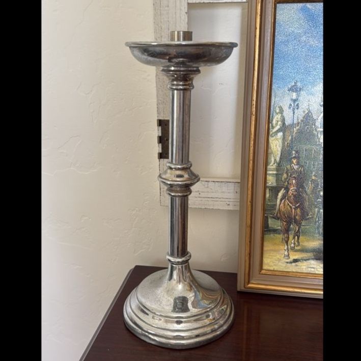 Vintage silver metal candlestick holder