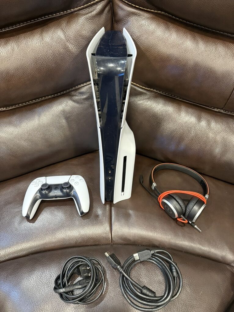 Playstation 5 & Headset