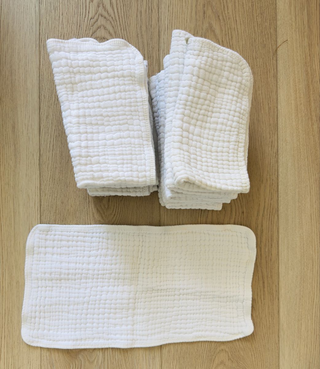 FREE •18 Burp cloths •