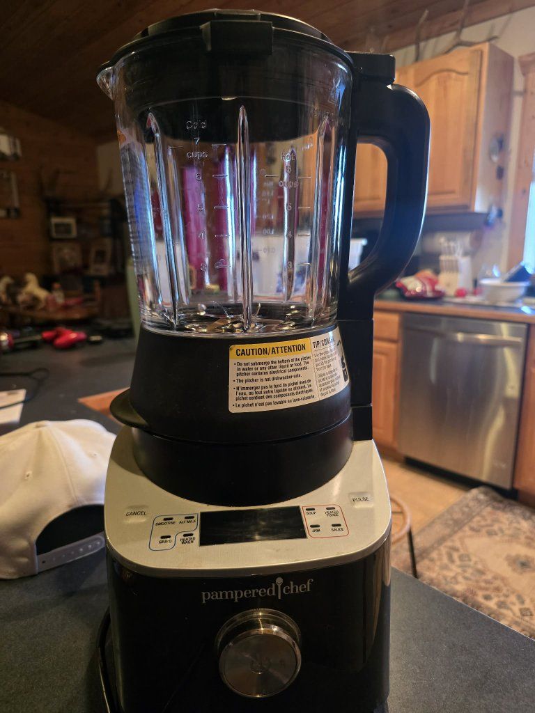 pampered Chef cooking Blender