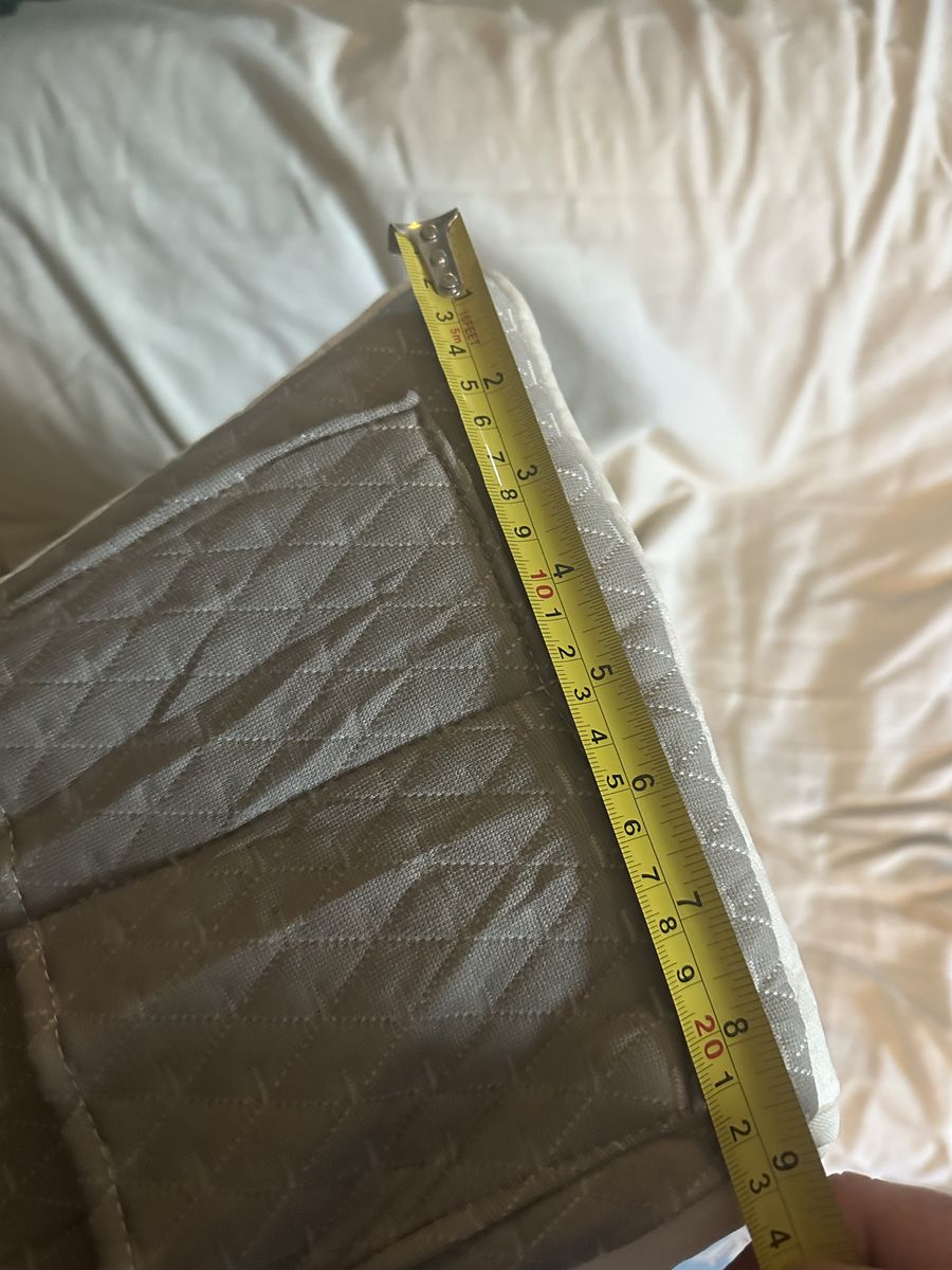 Main image 6