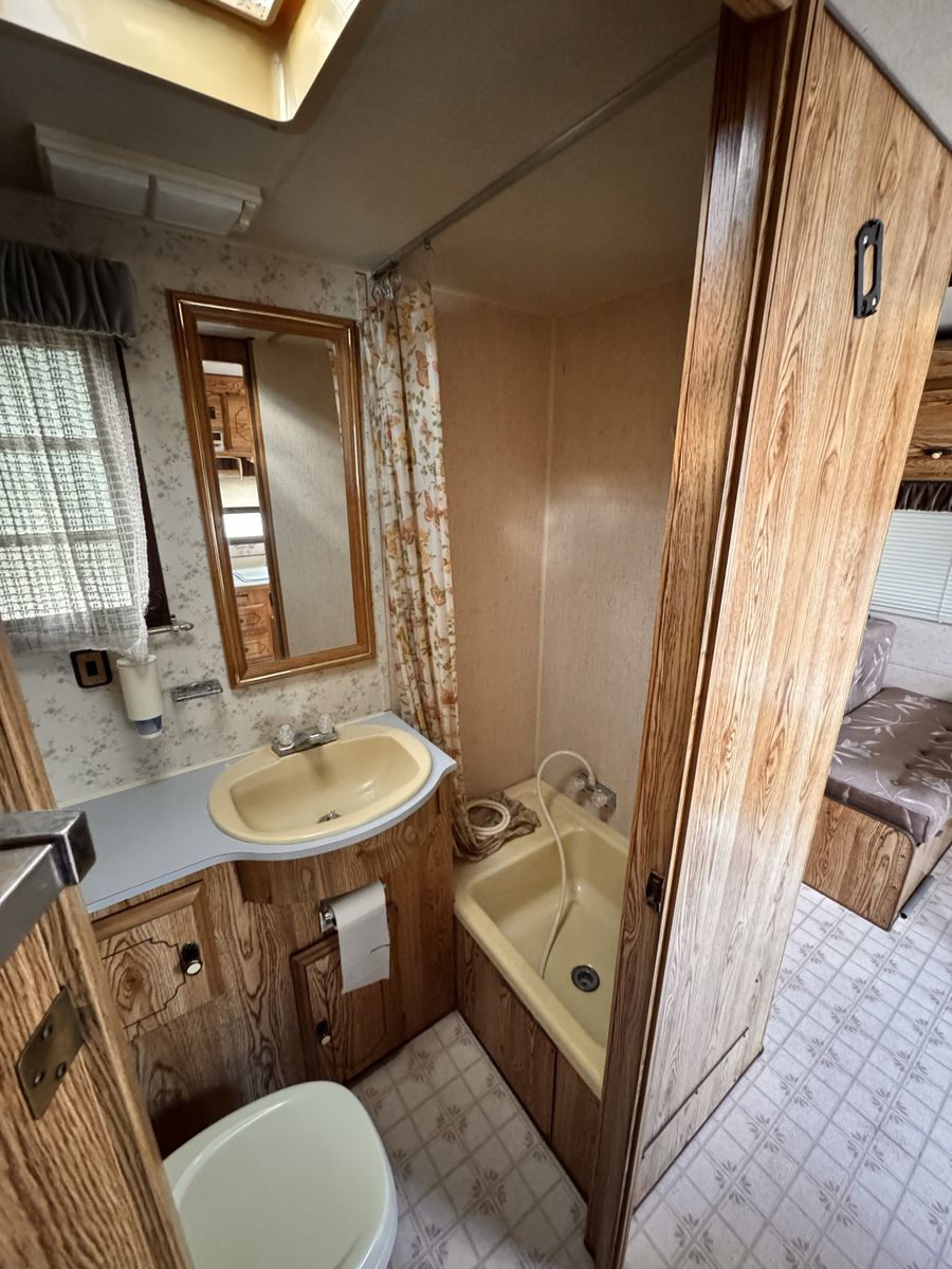 Main image 8