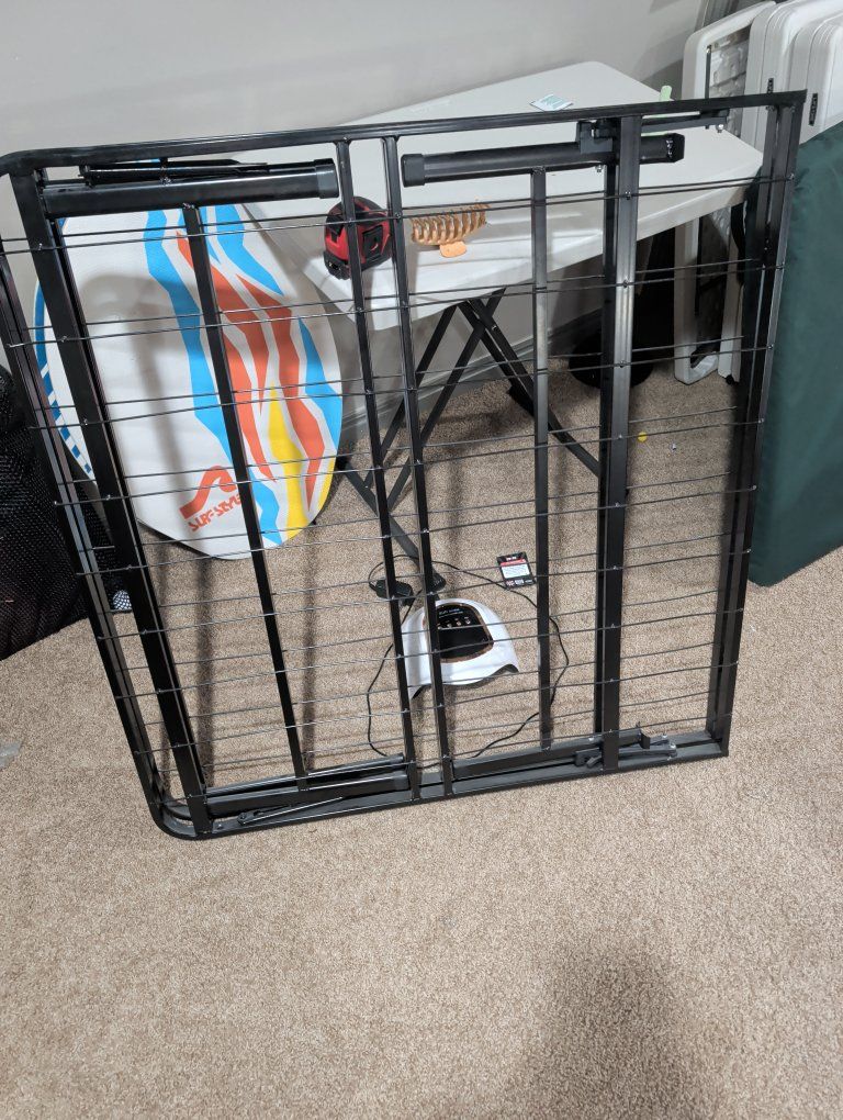 Twin bed frame / base