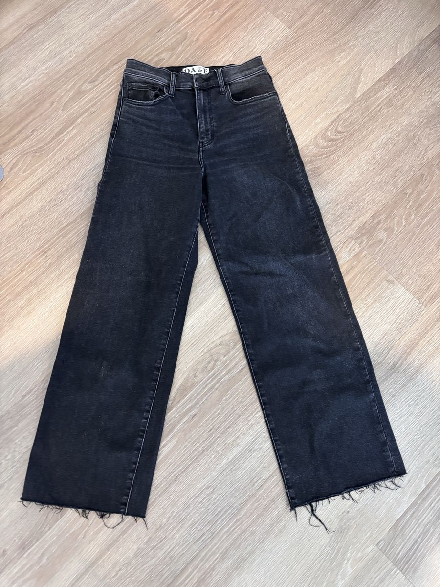 Women’s Size 26 Daze Jeans