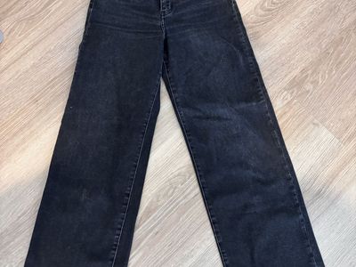 Women’s Size 26 Daze Jeans