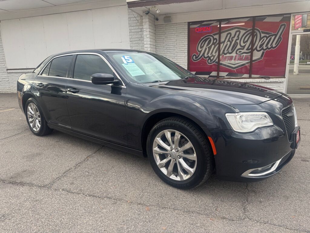 2015 Chrysler 300 Limited