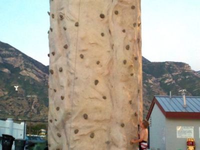 Portable climbing wall