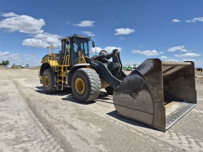 2012 John Deere 744K Loader