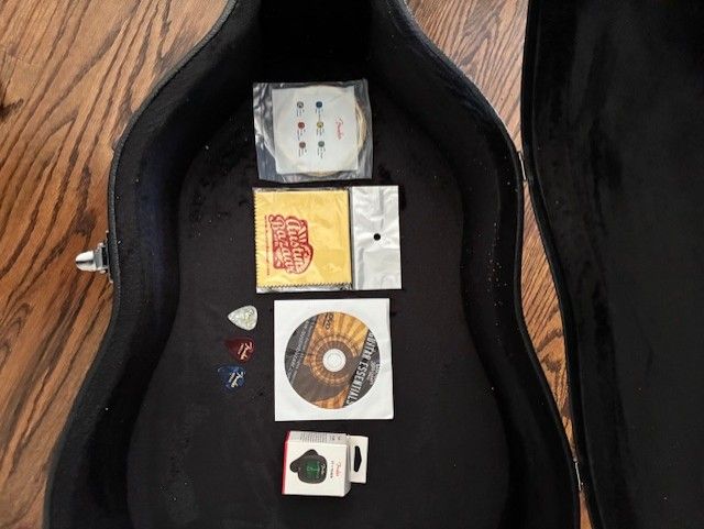 Main image 8