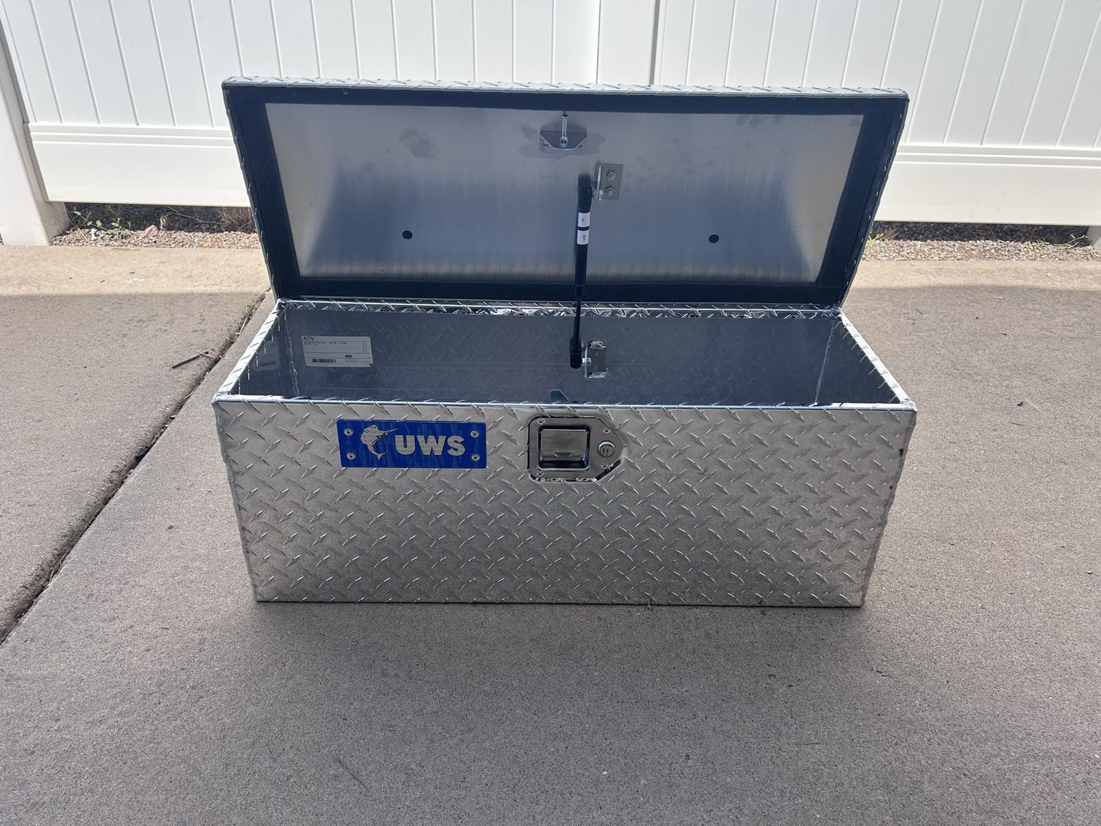 UWS Aluminum Locking Utility Box for truck, trailer or atv