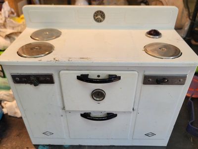 child's oven Empire works