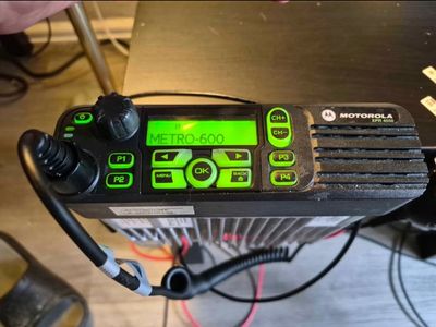Motorola xpr 4550 407-470 UHF