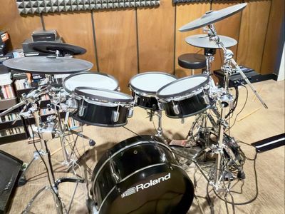 Roland VAD306 Electronic Drum Kit (TD-17) + Premium Hardware Bundle