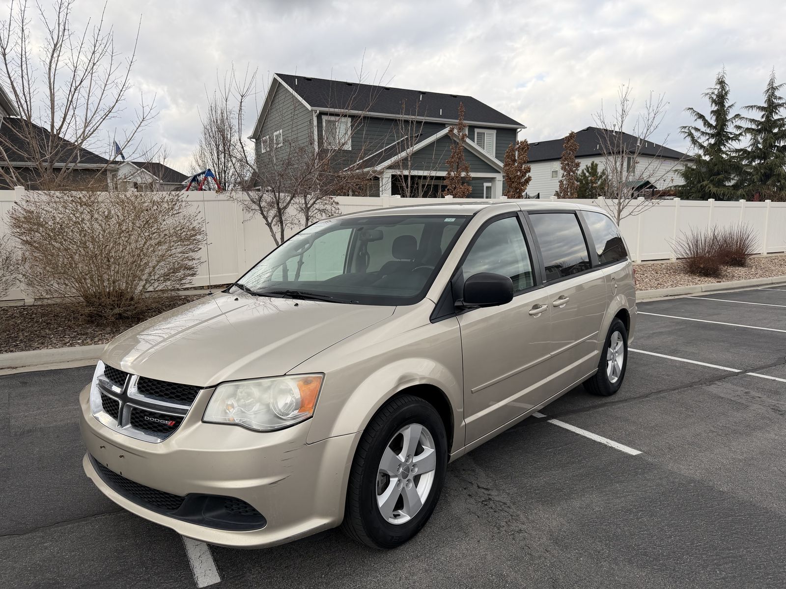 2013 DODGE GRAND CARAVAN SE