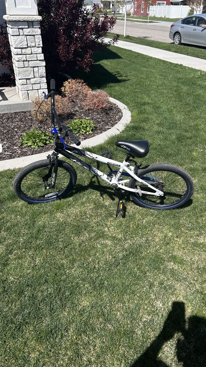 Kids bike