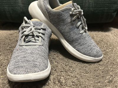 Women’s Shoes Kizik Slip On Hands Free Sneakers – Size 8.5