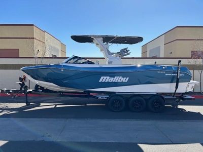 2025 Malibu 26 LSV Boats
