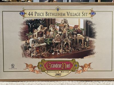 Grandeur Noel Collector's Edition 2002 44 Piece Bethlehem Village Set Christmas Nativity Sam’s Club Exclusive O’Well Novelty Co.