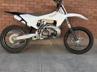 2017 Husqvarna TC 250 (KTM 250 SX) Two Stroke