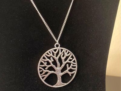 NEW! Silver Tone Chunky Medallion Tree of Life Pendant Long Necklace - C PIX