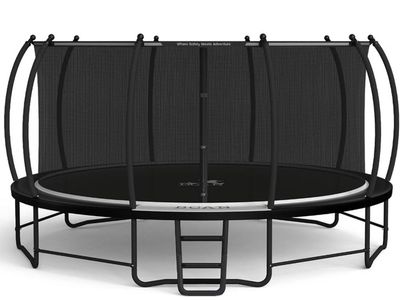 Brand New Trampoline With Safety Enclosure/Net