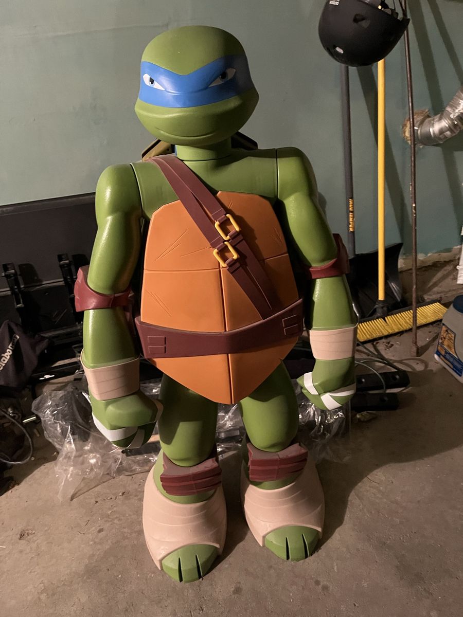 Jakks Pacific TMNT 48 in Leonardo