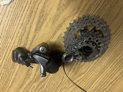 11-32 Shimano Ultegra 11 speed cassette and Shimano 105 long derailleur.