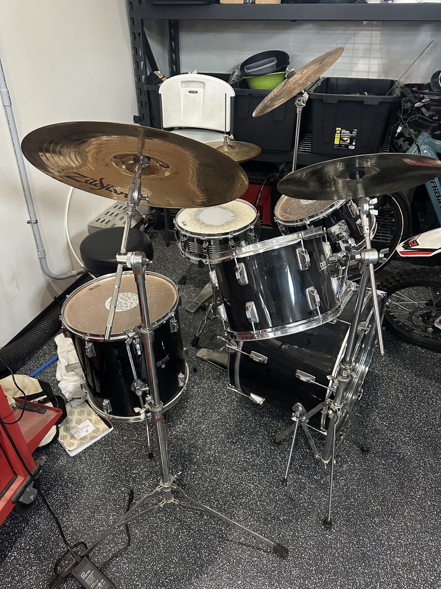 full Drum Set Cb 700