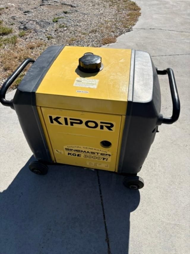 KIPOR KGE 3000 TI Inverter Generator