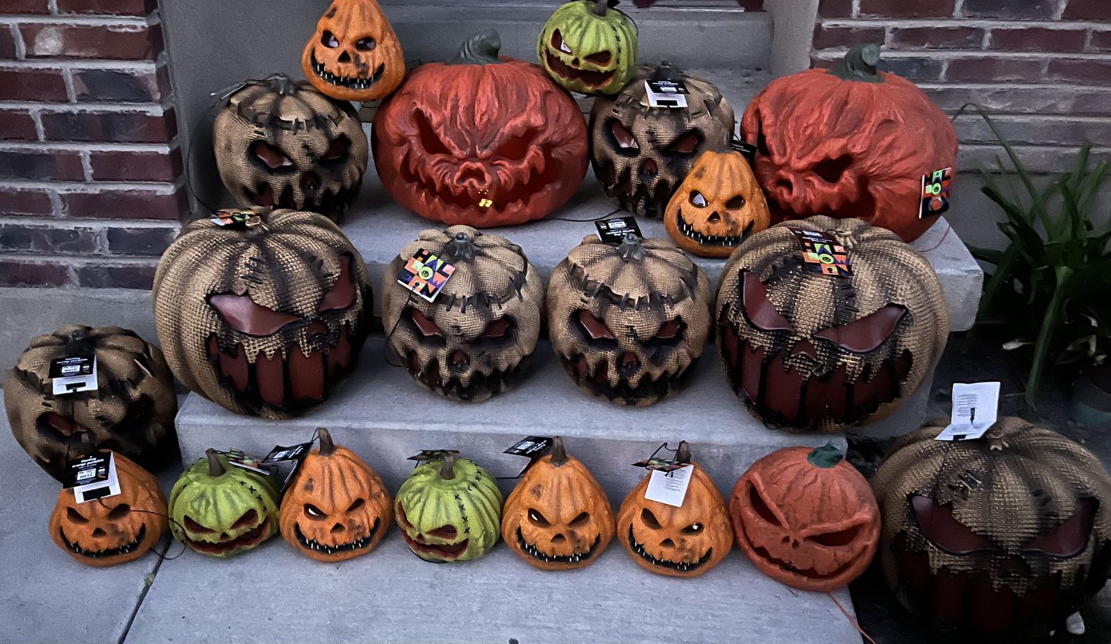 Halloween PUMPKIN Blow Mold Light Up Scarecrow LOT Graveyard Cemetery Home Decor Decoration Prop
