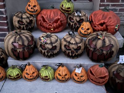 Halloween PUMPKIN Blow Mold Light Up Scarecrow LOT Graveyard Cemetery Home Decor Decoration Prop