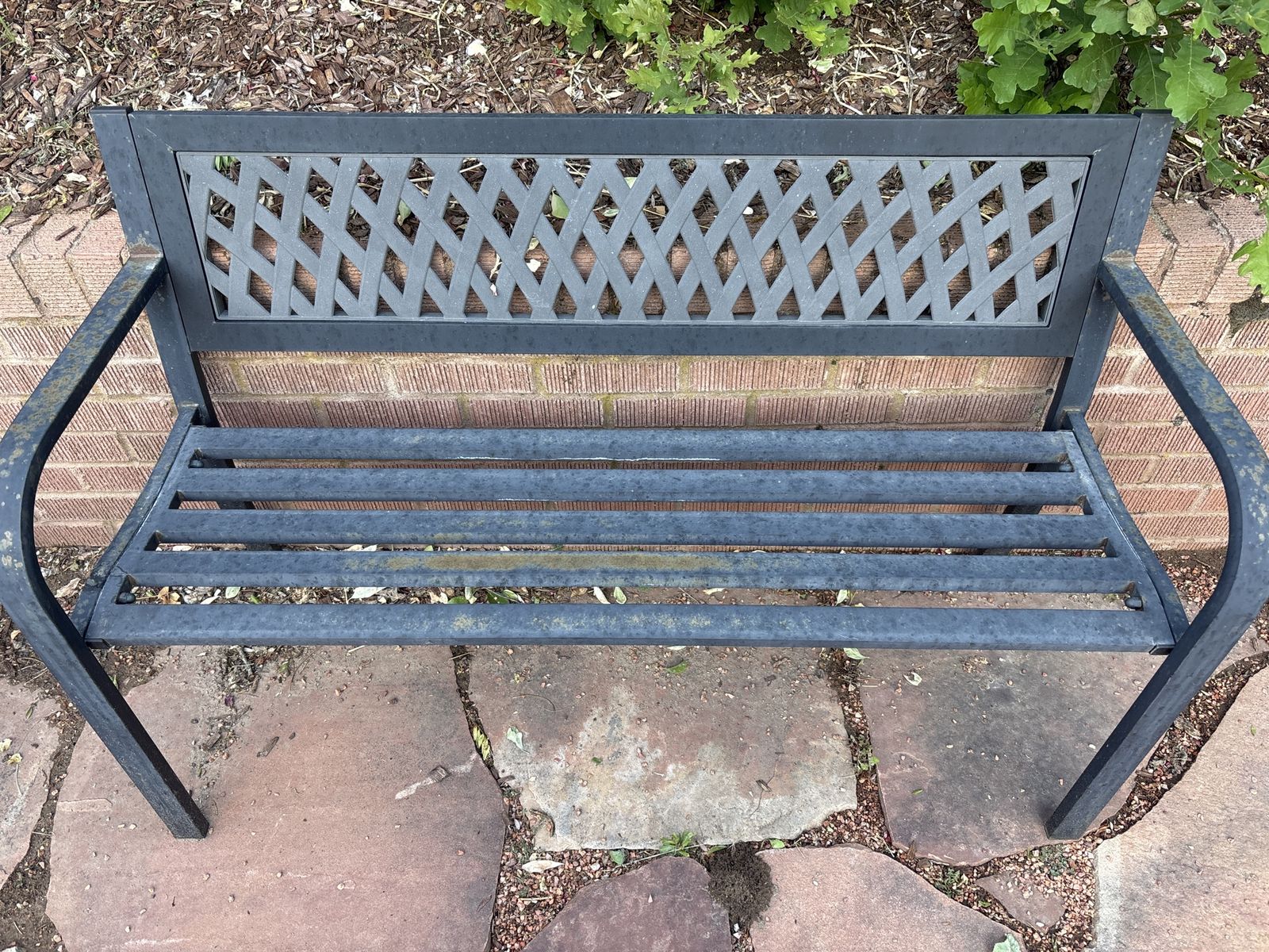 Durable Metal Outdoor Garden Bench - Weather-Resistant, Patio Seating, Lattice Back Design