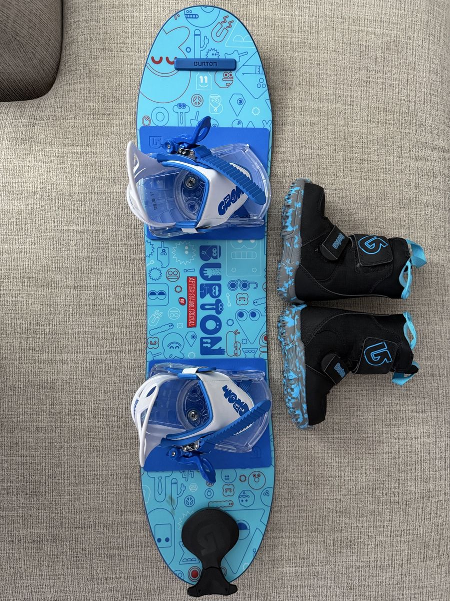Burton Kids' Grom Snowboard with Bindings & Boots - Blue/Black
