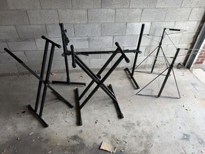Keyboard Stands