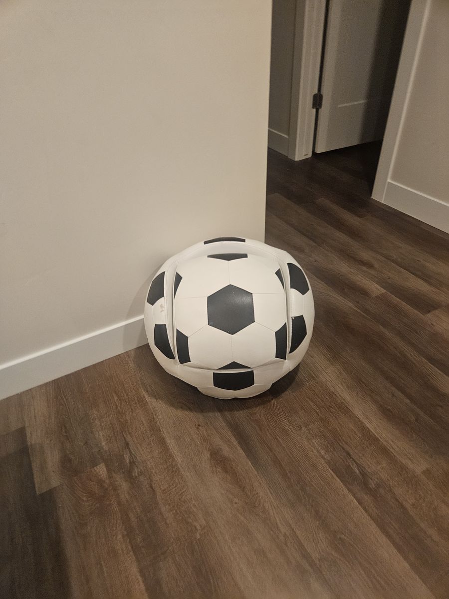 Football seat with footstool