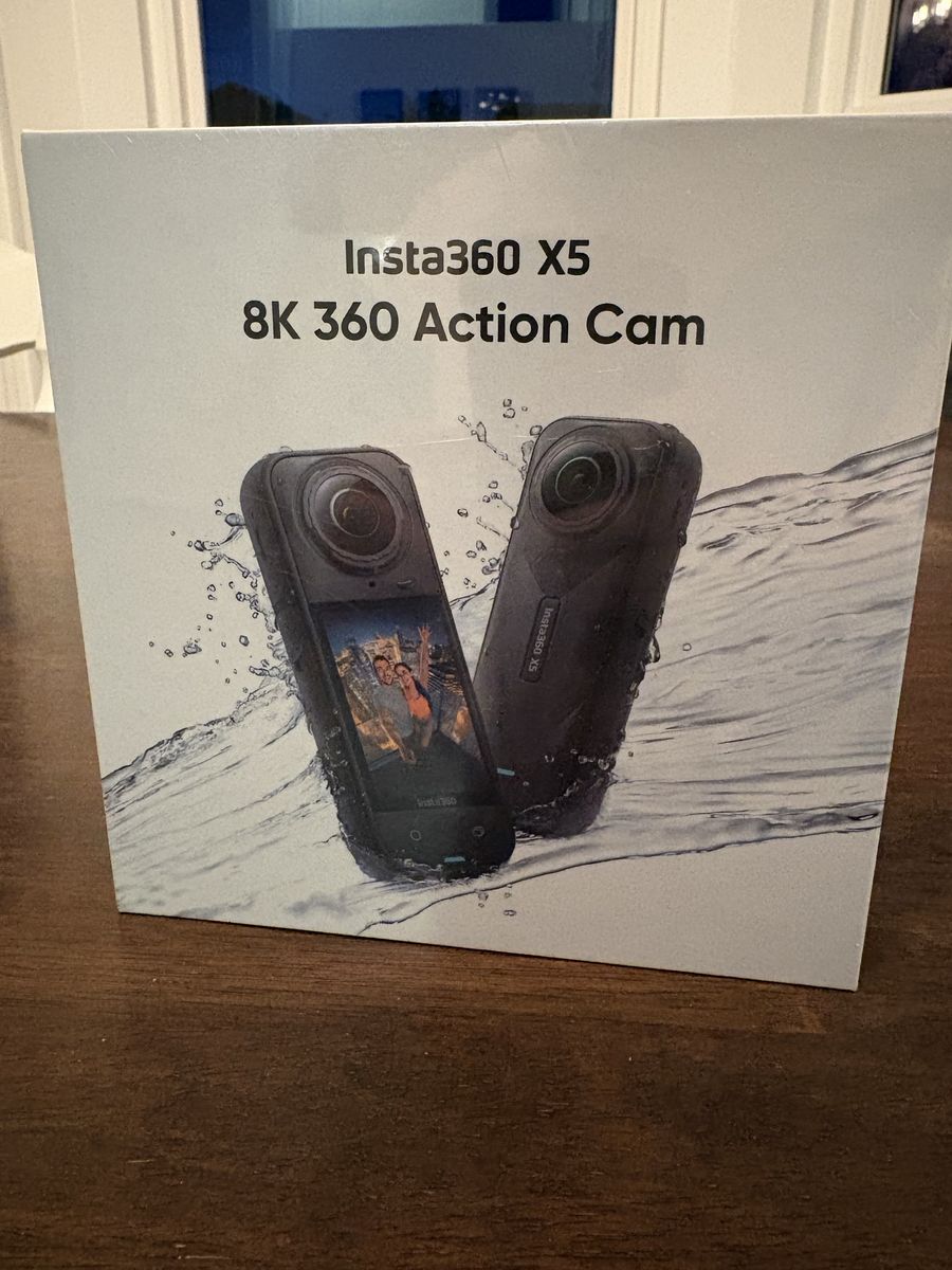 Insta360 x5 8K 360 Action Cam