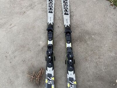 Solomon Skis 160cm With Bindings