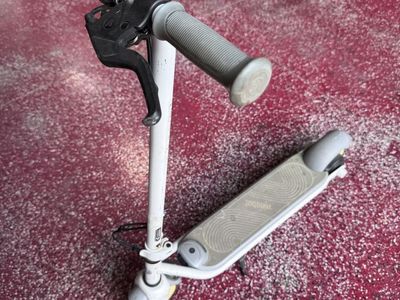 Ninebot Kickscooter Electric Scooter - Used, White/Gray, Portable